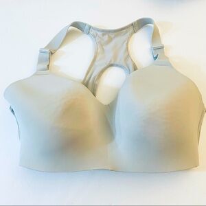 Avia Wireless Sports Bra